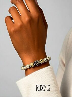 Black and Cream Dalmatian Bead Bracelet